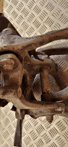 Audi Q5 8R zwrotnica prawa prawy tył tylna 8R0505436C 8R0505312F 7