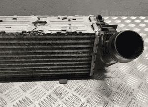 Bmw F25 F26 chłodnica intercooler 7593845 5