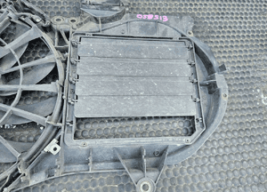 Obudowa Wentylator Wiatrak Chlodnicy Modul Sterownik Wentylatora 2.0 ALT FSI AUDI A4 B6 8