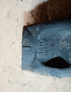 Zwrotnica piasta lewy przód Ford Transit MK7 2.2 TDCI 8