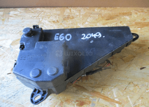 SKRZYNKA BEZPIECZNIKÓW BMW E60 E61 6906599 1