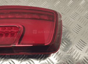 Audi A3 8V5 sedan lampa prawa tylna 8V5945092 8