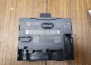 Komputer 8K0959793 C A H D 8K0959792 C A H D 8K0959795 A C 8K0959794 A Sterownik Modul Szyb Szyby Drzwi Audi A4 B8 A5 8T 10