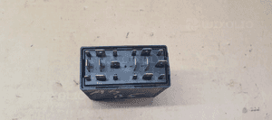 Przekaźnik moduł multifunkcji kierownicy 399 Audi A4 B5 FL 4B0907487A 2