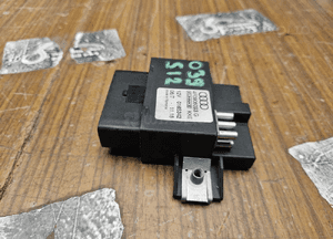 Moduł Sterownik 4F0906093G Pompy Paliwa 2.0 TFSI 3.2 FSI Audi A4 B7 A6 C6 VW 5