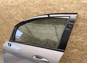 FORD EcoSport MK2 II LIFT ST LINE DRZWI PRZEDNIE LEWE LEWY PRZÓD KOLOR TH 6