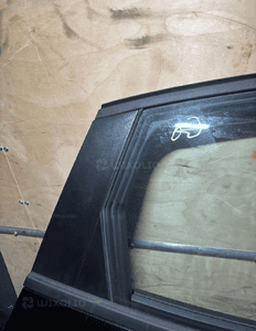 DRZWI PRAWY TYL PRAWE TYLNE KPL RENAULT ARKANA ORG 2