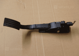 PEDAŁ GAZU VOLVO V40 31280596 RADOM