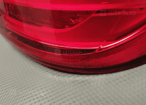 BMW F31 LAMPA W BŁOTNIK PRAWY TYŁ 7372788 8