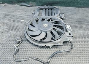 Obudowa Wentylator Wiatrak Chlodnicy Modul Sterownik Wentylatora 2.0 ALT FSI AUDI A4 B6 20
