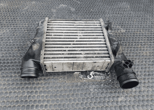 Intercooler 8E0145805AA Chłodnica Powietrza Lewy Lewa 2.0 TDI AUDI A4 B7 5