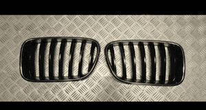 Bmw X3 F25 atrapa grill nerki komplet lewa prawa 7210726 7210725 1