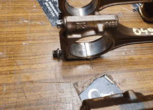 Tłok Tłoki BHS 06BA Korbowód Korba Panewki 2.0 ALT 20V Audi A4 B6 A6 C5 VW 10