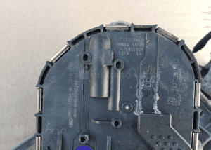 Ford Focus MK3 lift silniczek wycieraczki przod prawy 2