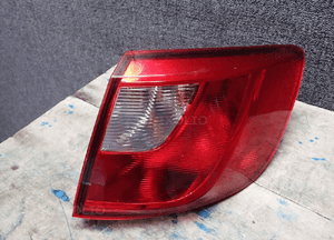 LAMPA TYŁ PRAWA SEAT IBIZA KOMBI 6J8945095C 5
