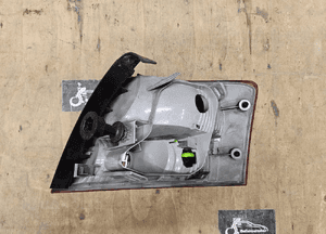 Lampa Lampy Tyl Tylna Prawa Lewa na w Blotnik AUDI A4 B7 Kombi Avant 18