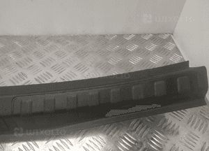 Alfa romeo stelvio osłona bagażnika 156126138 4