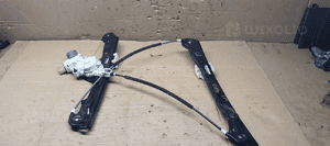 Mechanizm podnośnik szyby lewy przód BMW 1 E87 7067795S 7138465E 6927027 1