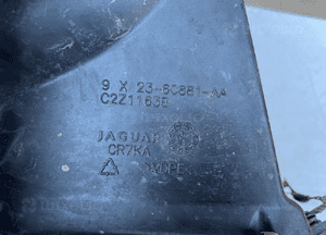 LEWY WLOT POWIETRZA CHŁODNICA INTERCOOLER JAGUAR XJ XF 9x23-6c881-aa 3