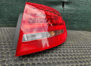 Lampa Lampy LED 8K9945095B 8K9945096B 10STyl Tylne Blotnik Klapa AUDI A4 B8 Kombi Avant Komplet 09r 15