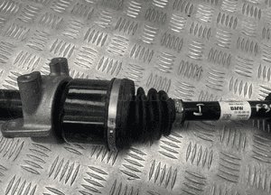 Bmw F39 F45 F54 półoś prawa 8657704 4