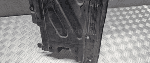 Mercedes W205 osłona podwozia lewa A2056841900 11
