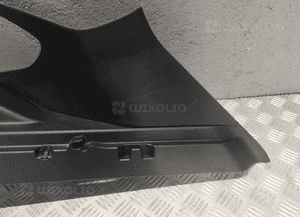 Bmw X1 F48 tapicerka osłona prawa słupka tylnego 7332820 3