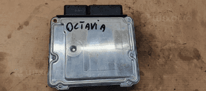 Komputer sterownik silnika Skoda Octavia II 2.0 FSI 06F906056R 0261S02018 4