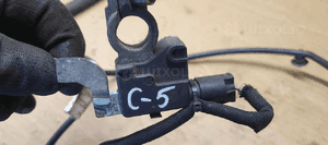 Klema minusowa akumulatora Citroen C5 III 9664448980 9684772380 9