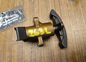 Napinacz 06B109217B Hydrauliczny Łańcucha Łańcuszka Wałka Rozrzadu 2.0 ALT 20V 130KM Audi A4 B6 VW 31