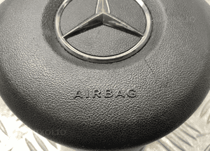Mercedes W213 poduszka powietrzna kierowcy airbag A0008601002 2