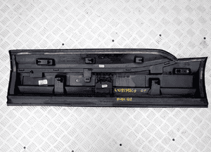 LISTWA DRZWI PRAWY TYŁ AUDI Q7 4M0853970B 4