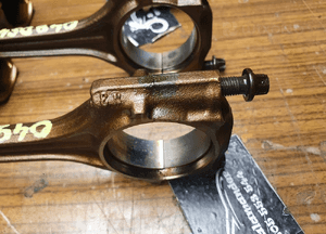 Tłok Tłoki BHS 06BA Korbowód Korba Panewki 2.0 ALT 20V Audi A4 B6 A6 C5 VW 12