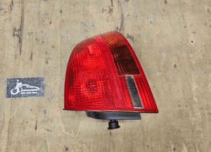 Lampa 8E5945096 Tyl Tylna Prawa na w Blotnik AUDI A4 B7 Sedan Oryginal 11