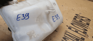 Zbiorniczek płynu spryskiwaczy BMW 5 E39 8381038 6