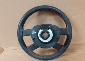 # KIEROWNICA VW GOLF V / PASSAT B6 /JETTA/TOURAN/ POLO (lok. 167) OBSZYTA OBITA SKÓRĄ CZERWONA NIĆ 6