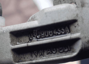 Uszczelniacz wału pierścień 03L103173 czujnik 03G906433A radom 4