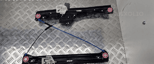 Bmw X1 F48 podnośnik szyby prawy przód 7349514 7
