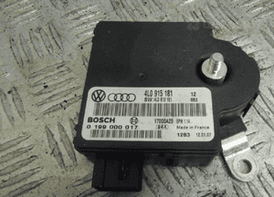 MODUŁ STEROWNIK NAPIĘCIA AUDI Q7 4L 4L0915181 1