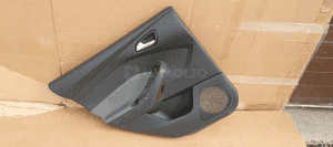 Boczek tapicerka lewy tył tylna lewa Ford Focus MK3 1