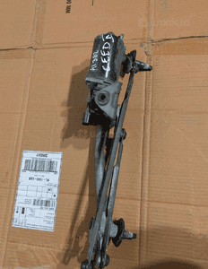 SILNICZEK MECHANIZM WYCIERACZEK PRZÓD KIA CEED II 12-18 1