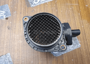 Przeplywka 06A906461A LM1008 Przeplywomierz Czujnik Powietrza 1.6 1.8 Audi VW Skoda Seat 7