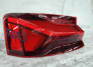 Audi A5 B9 8W6 lift matrix idealna lampa tylna lewa 3