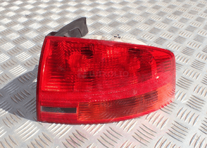 LAMPA PRAWA TYLNA AUDI A4 B7 RADOM 1