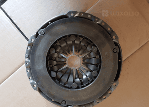 docisk sprzęgła astra h 1.9 cdti 2