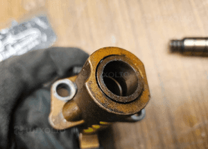 Napinacz 06B109217B Hydrauliczny Łańcucha Łańcuszka Wałka Rozrzadu 2.0 ALT 20V 130KM Audi A4 B6 VW 33