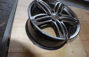 Felga aluminiowa 17 cali vw polo 6R 17x7,5 et 45 2011 3
