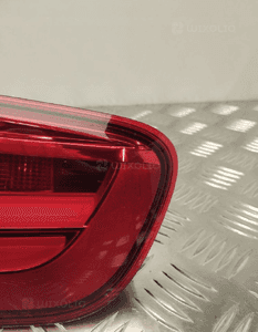 Bmw F20 F21 lampa w klapę bagażnika lewa tył 7359019 6