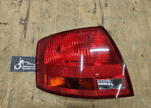 Lampa Lampy Tyl Tylna Prawa Lewa na w Blotnik AUDI A4 B7 Kombi Avant 7