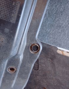 PAS PRZEDNI VW BEETLE CABRIO 1Y 4